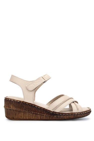  Tamer Tanca Kadın Hakiki Deri Bej Topuklu Sandalet