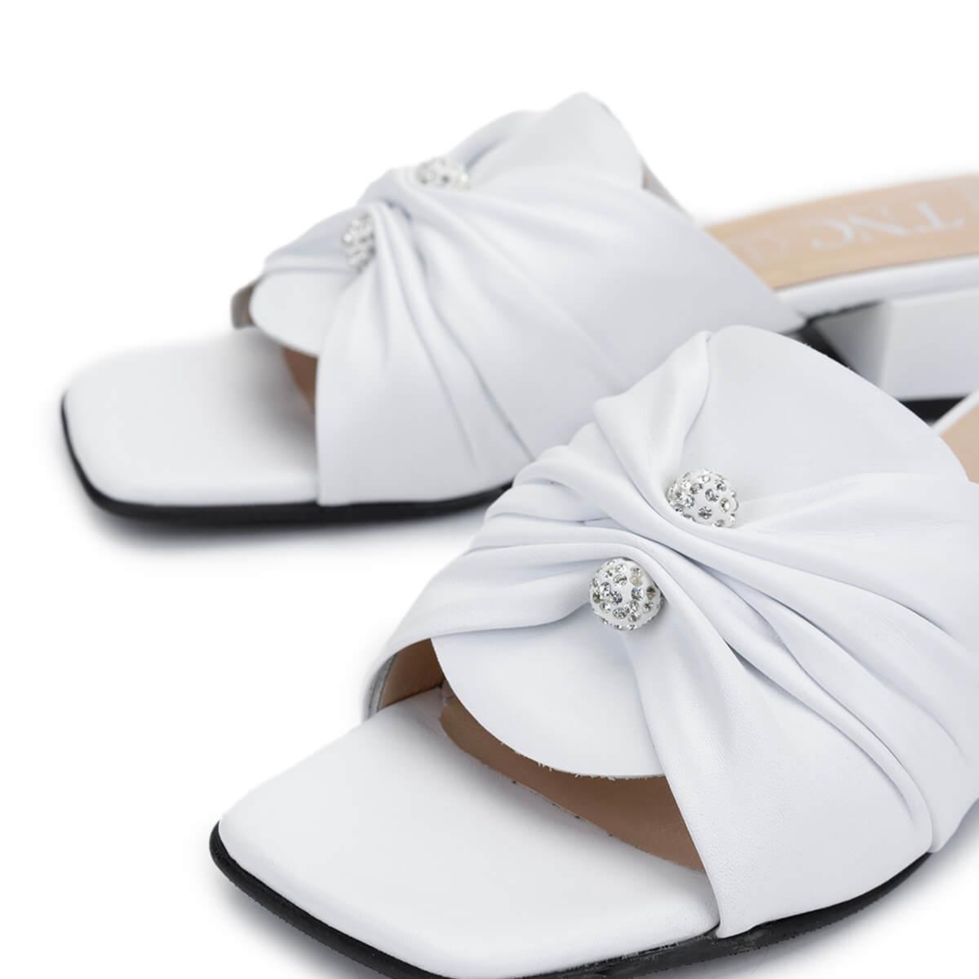 Tamer Tanca Kadın Hakiki Deri Beyaz Topuklu Terlik