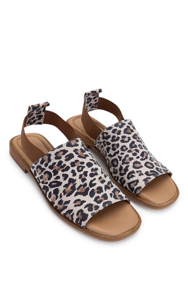  Tamer Tanca Kadın Hakiki Deri Leopar Düz Sandalet