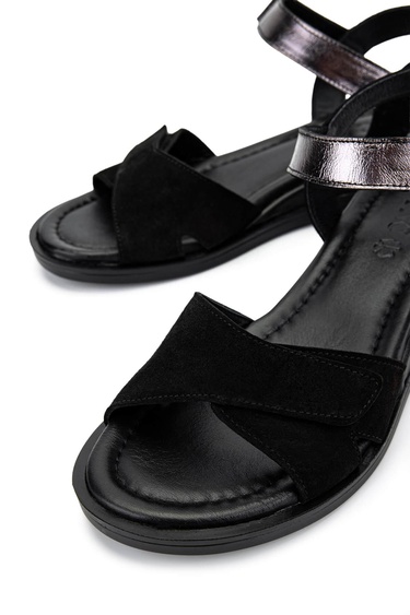  Tamer Tanca Kadın Hakiki Deri Siyah Süet Topuklu Sandalet