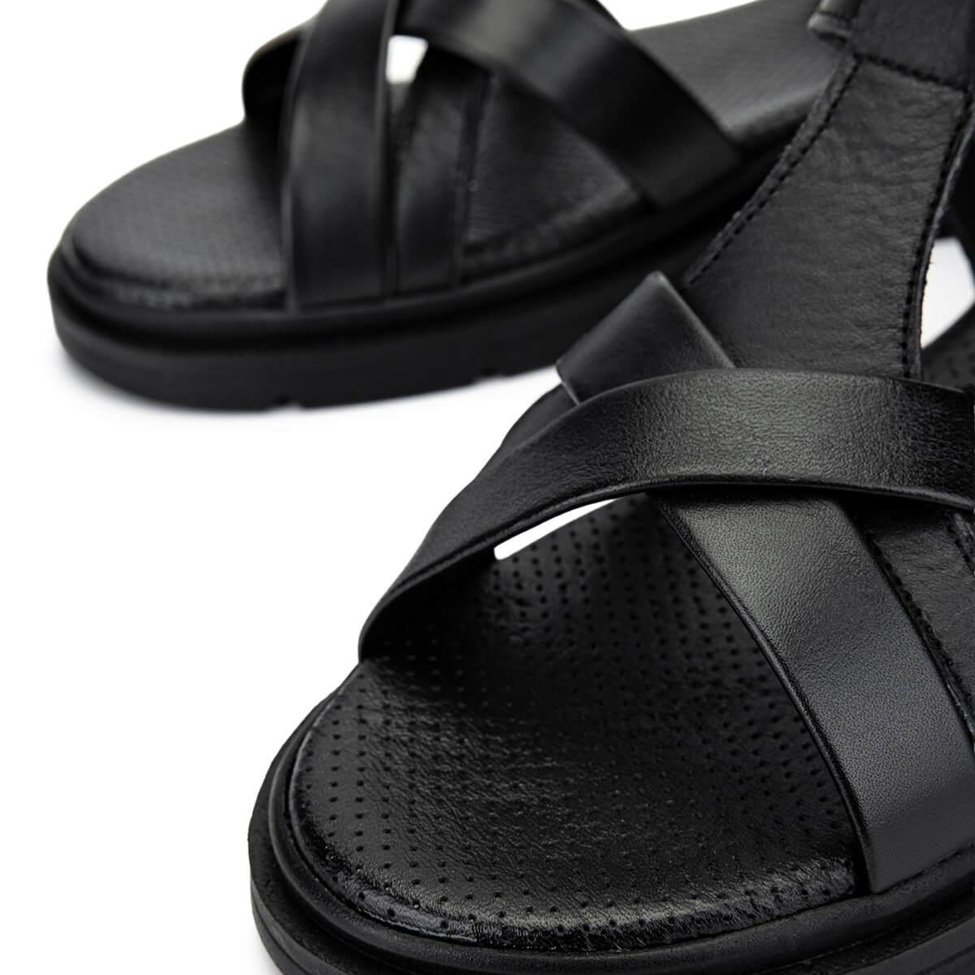 Tamer Tanca Kadın Hakiki Deri Siyah Deri Düz Sandalet