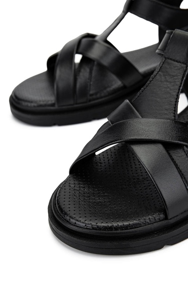  Tamer Tanca Kadın Hakiki Deri Siyah Deri Düz Sandalet