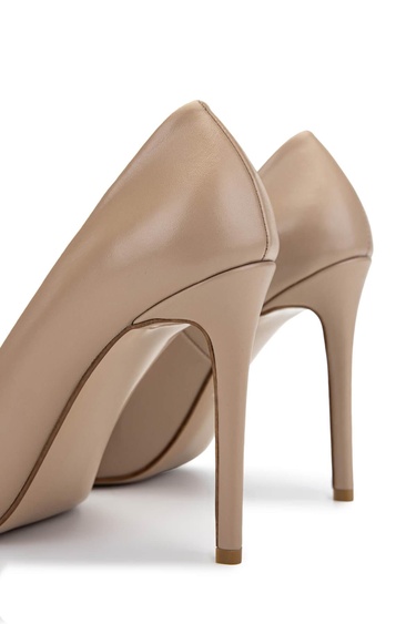  Tamer Tanca Kadın Hakiki Deri Bej Topuklu Ayakkabı