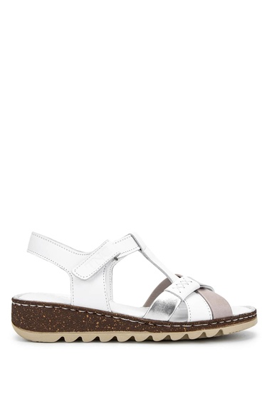 Tamer Tanca Kadın Hakiki Deri Beyaz Düz Sandalet