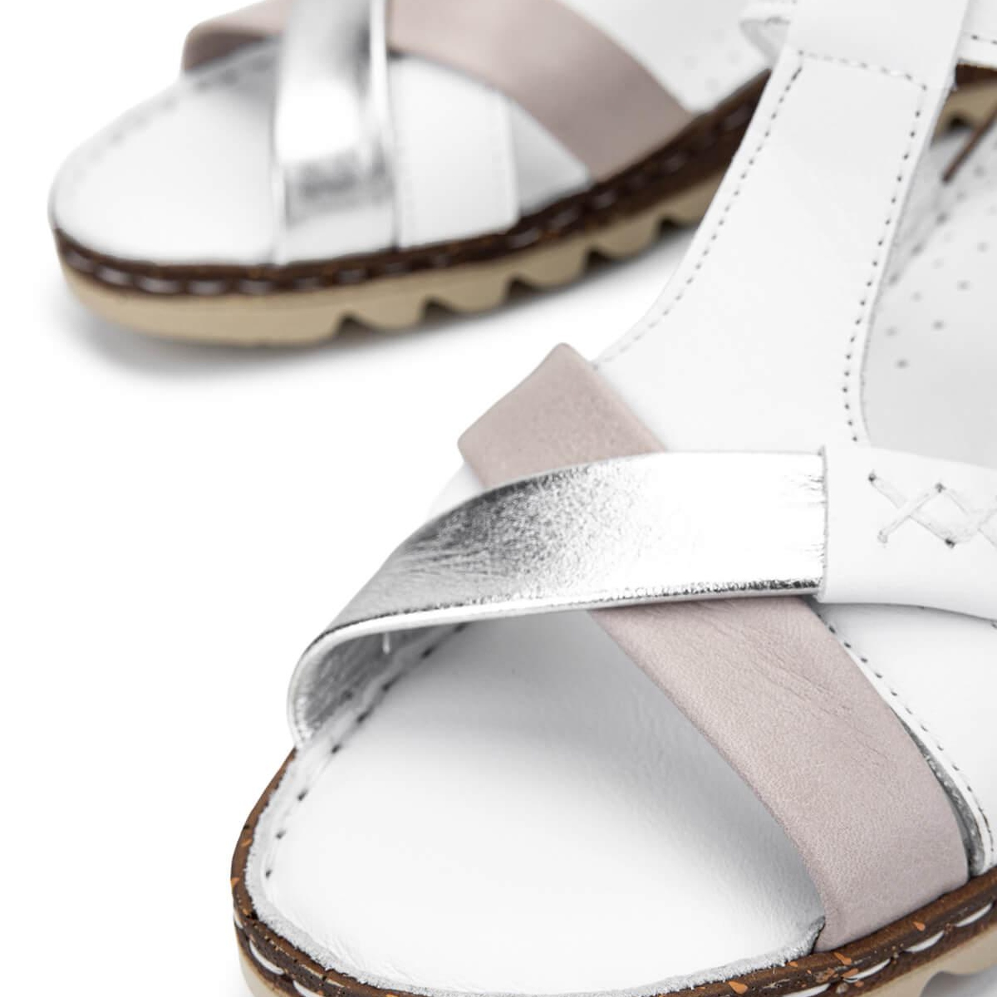 Tamer Tanca Kadın Hakiki Deri Beyaz Düz Sandalet