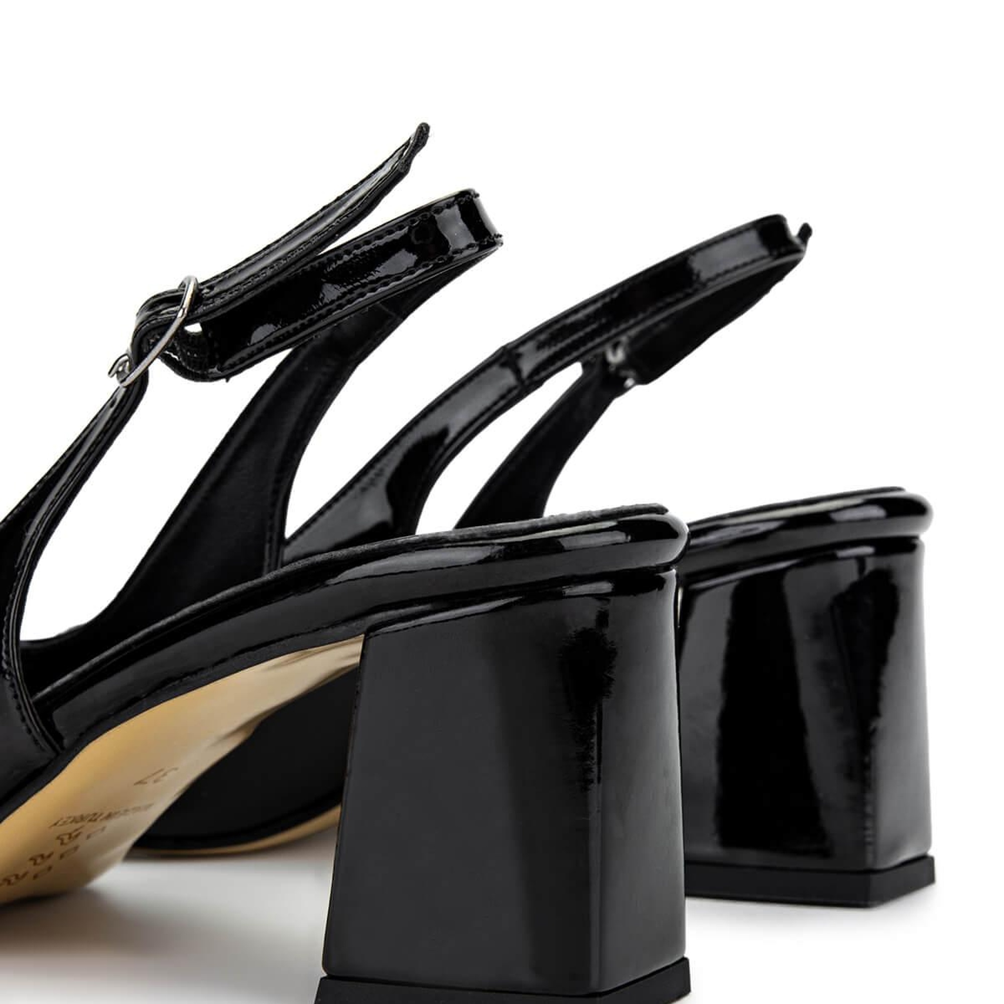 Tamer Tanca Kadın Vegan Siyah Rugan Topuklu Ayakkabı