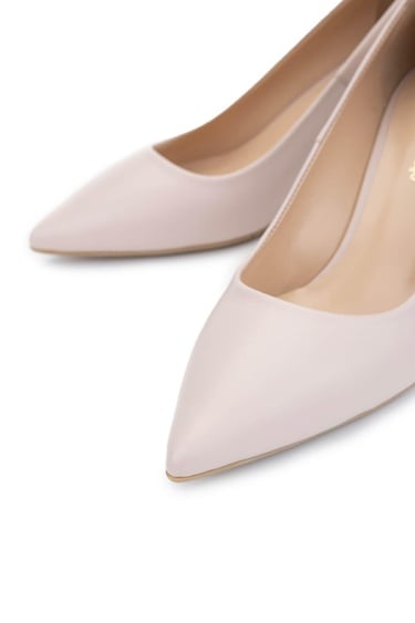  Tamer Tanca Kadın Hakiki Deri Bej Topuklu Ayakkabı