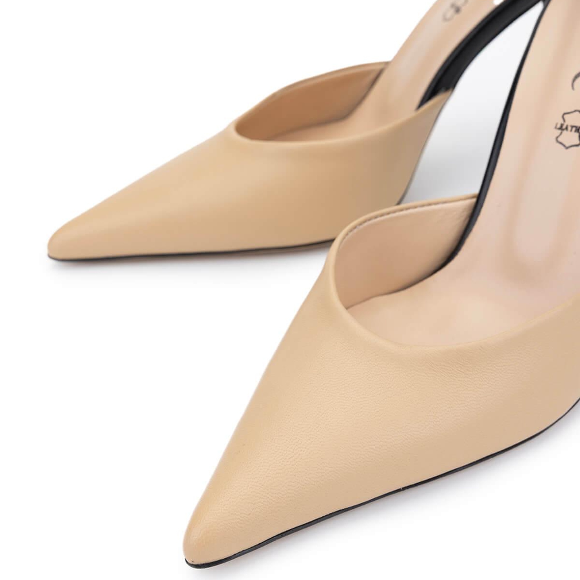 Tamer Tanca Kadın Hakiki Deri Bej/Siyah Topuklu Ayakkabı