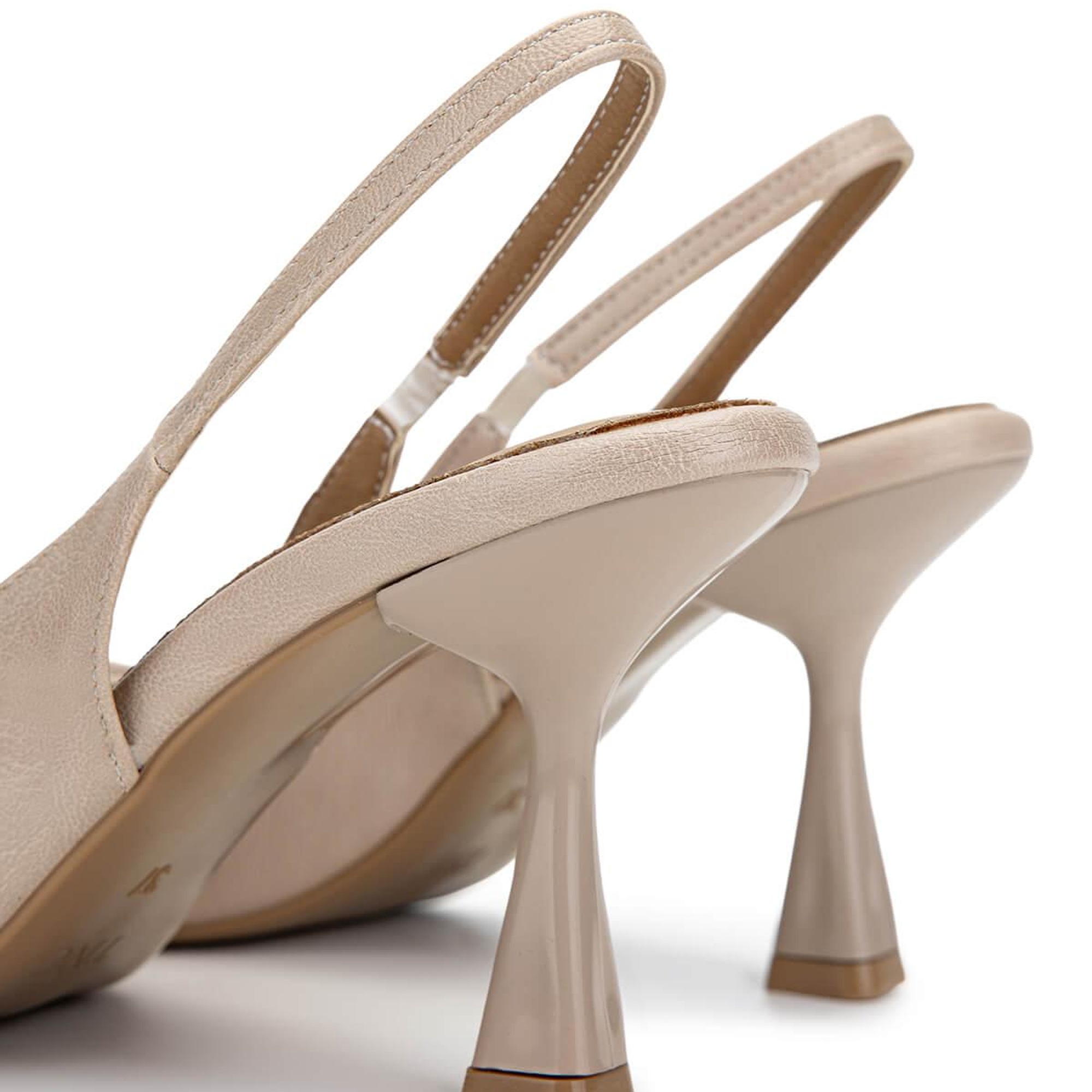 Tamer Tanca Kadın Vegan Bej Topuklu Ayakkabı