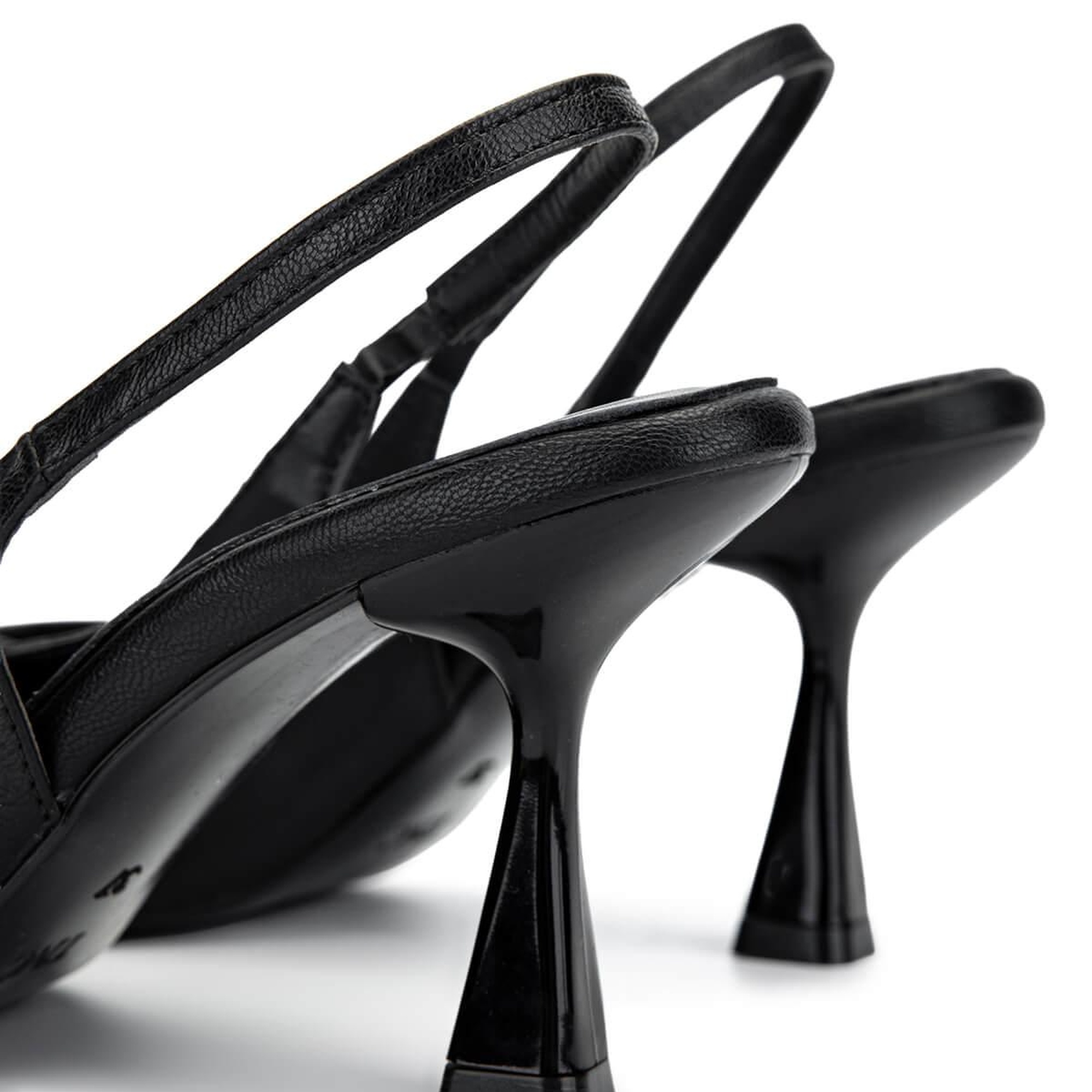 Tamer Tanca Kadın Vegan Siyah Topuklu Ayakkabı