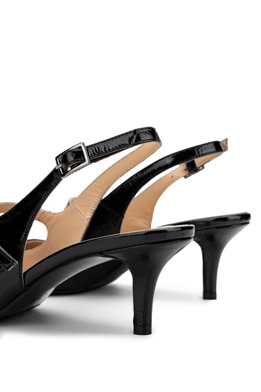  Tamer Tanca Kadın Hakiki Deri Siyah Rugan Topuklu Ayakkabı