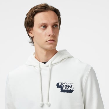  Tommy Jeans Stack Logo Erkek Beyaz Sweatshirt