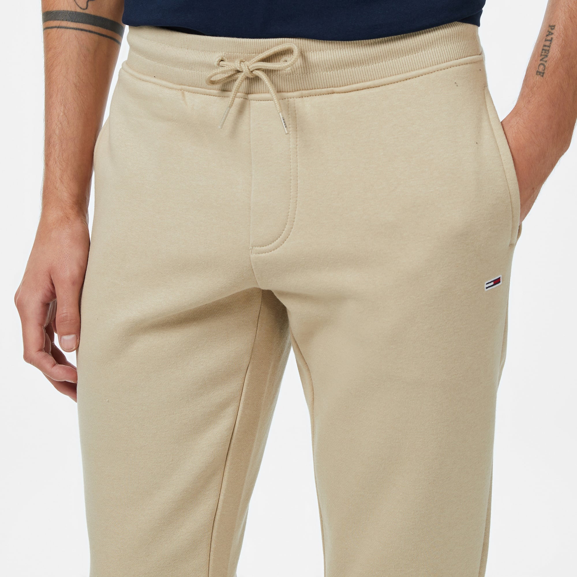 Tommy Jeans Flag Slim Fit Erkek Bej Eşofman Altı