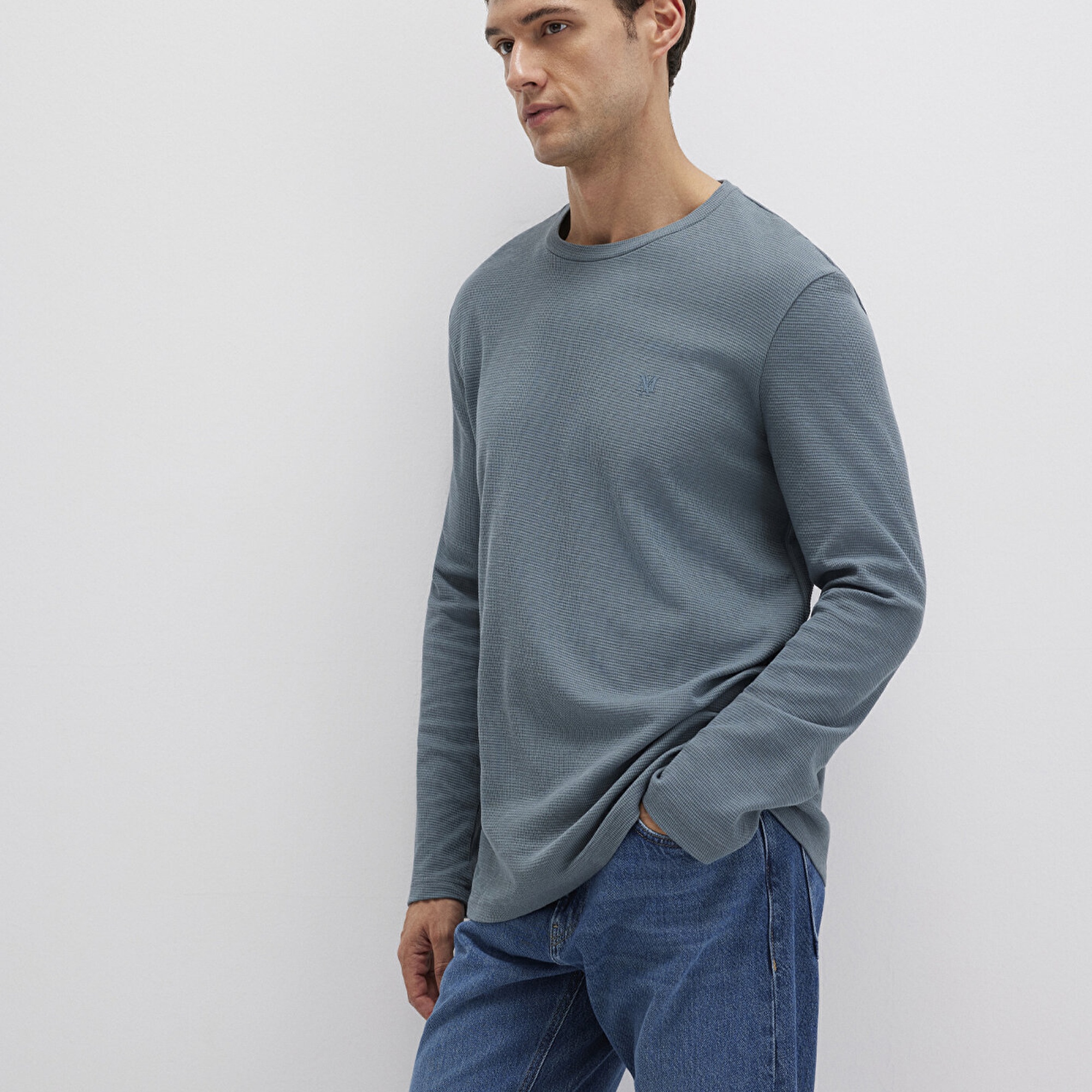 Mavi Uzun Kollu Gri Basic Tişört Slim Fit / Dar Kesim 065755-80889