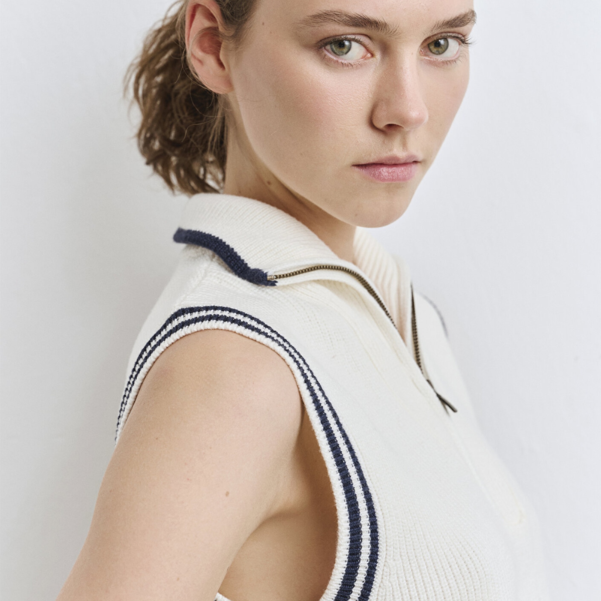 Mavi Yarı Fermuarlı Ekru Süveter Slim Fit / Dar Kesim 1710698-70057