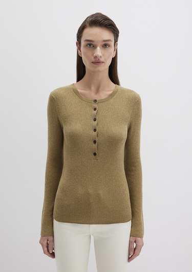  Mavi Düğme Detaylı Yeşil Kazak Fitted / Vücuda Oturan Kesim 1710730-71567