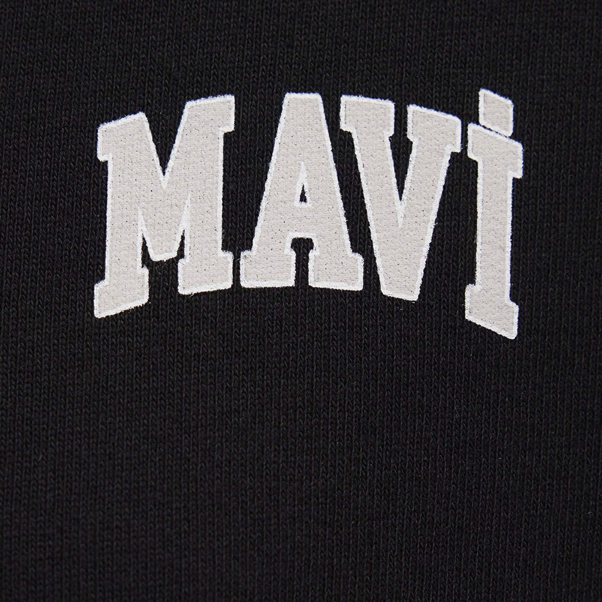Mavi Mavi Logo Baskılı Yarı Fermuarlı Siyah Sweatshirt 1S10179-900
