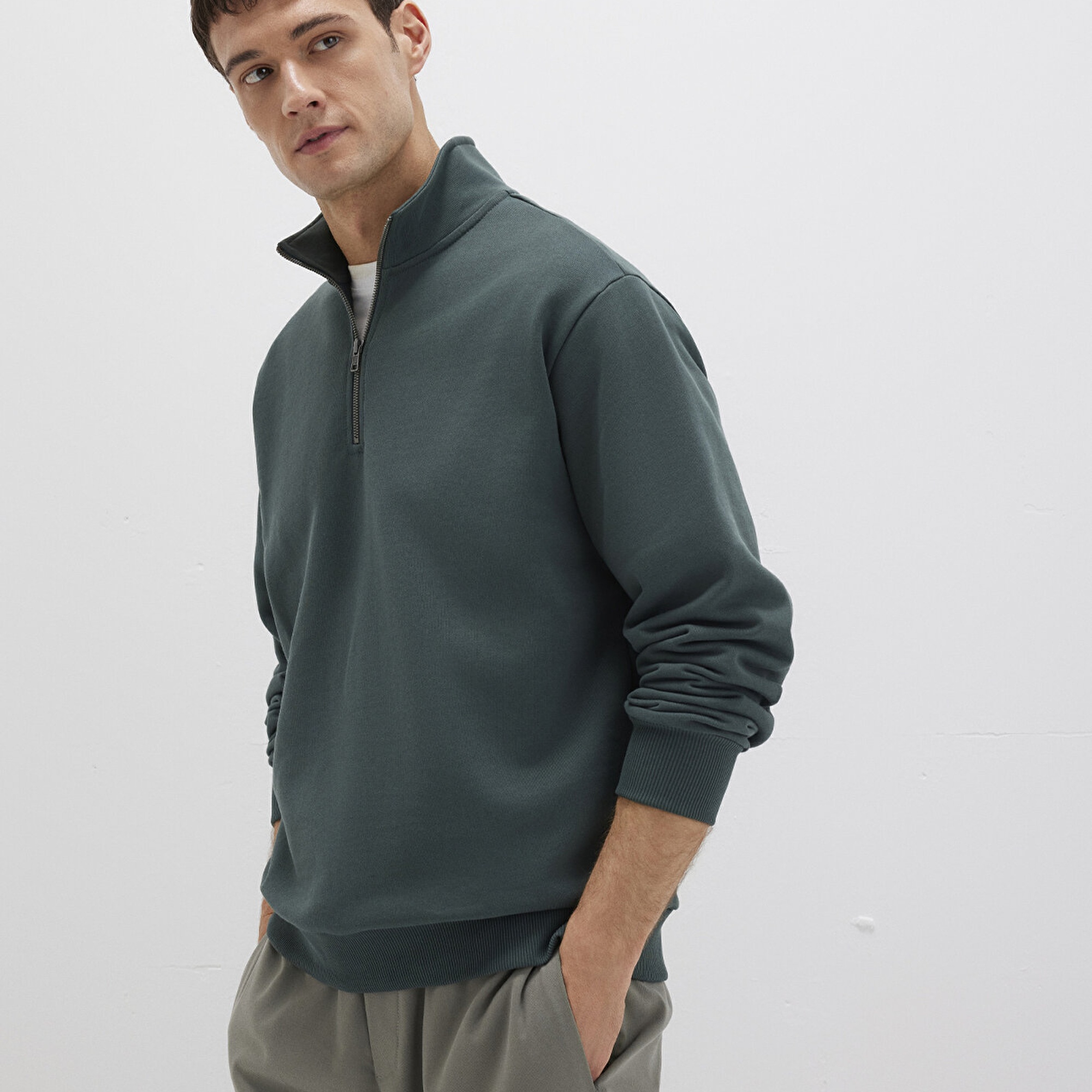 Mavi Yarı Fermuarlı Yeşil Basic Sweatshirt 0S10419-71598