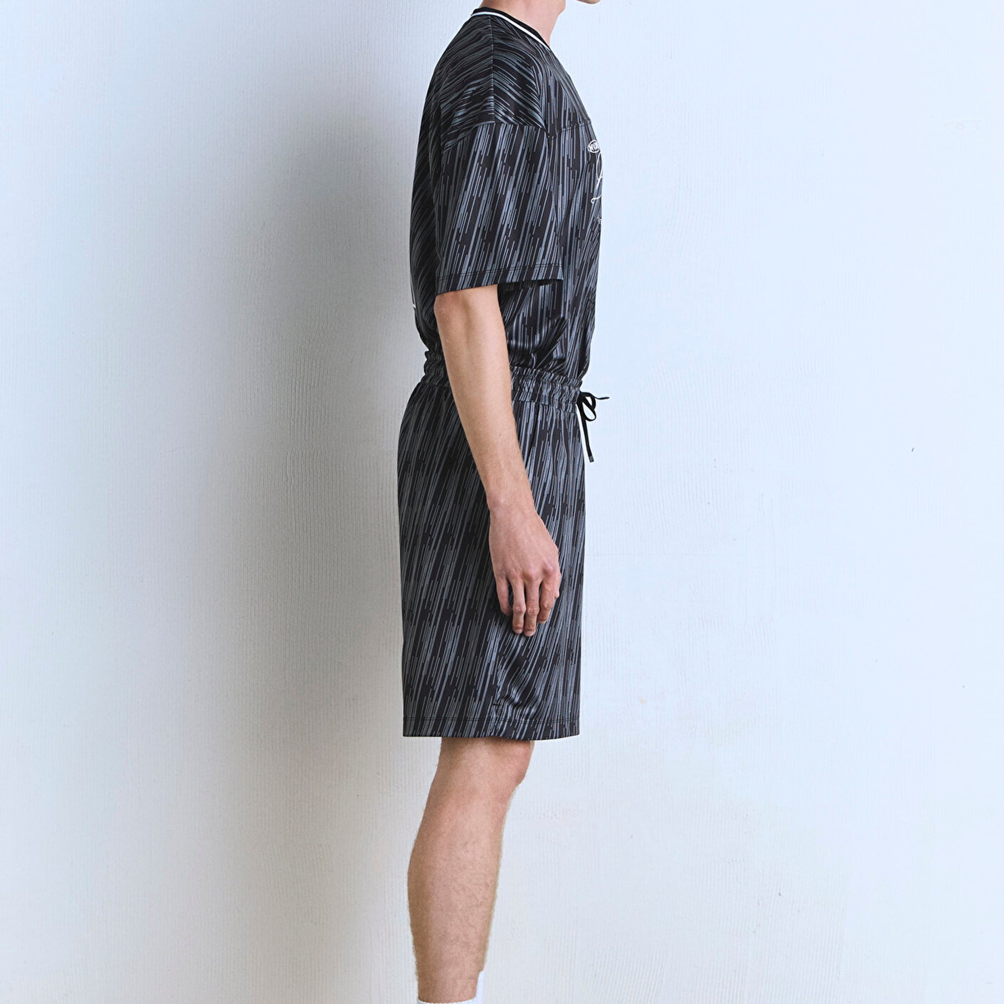 Mavi 91 Baskılı Siyah Şort 0410289-90556