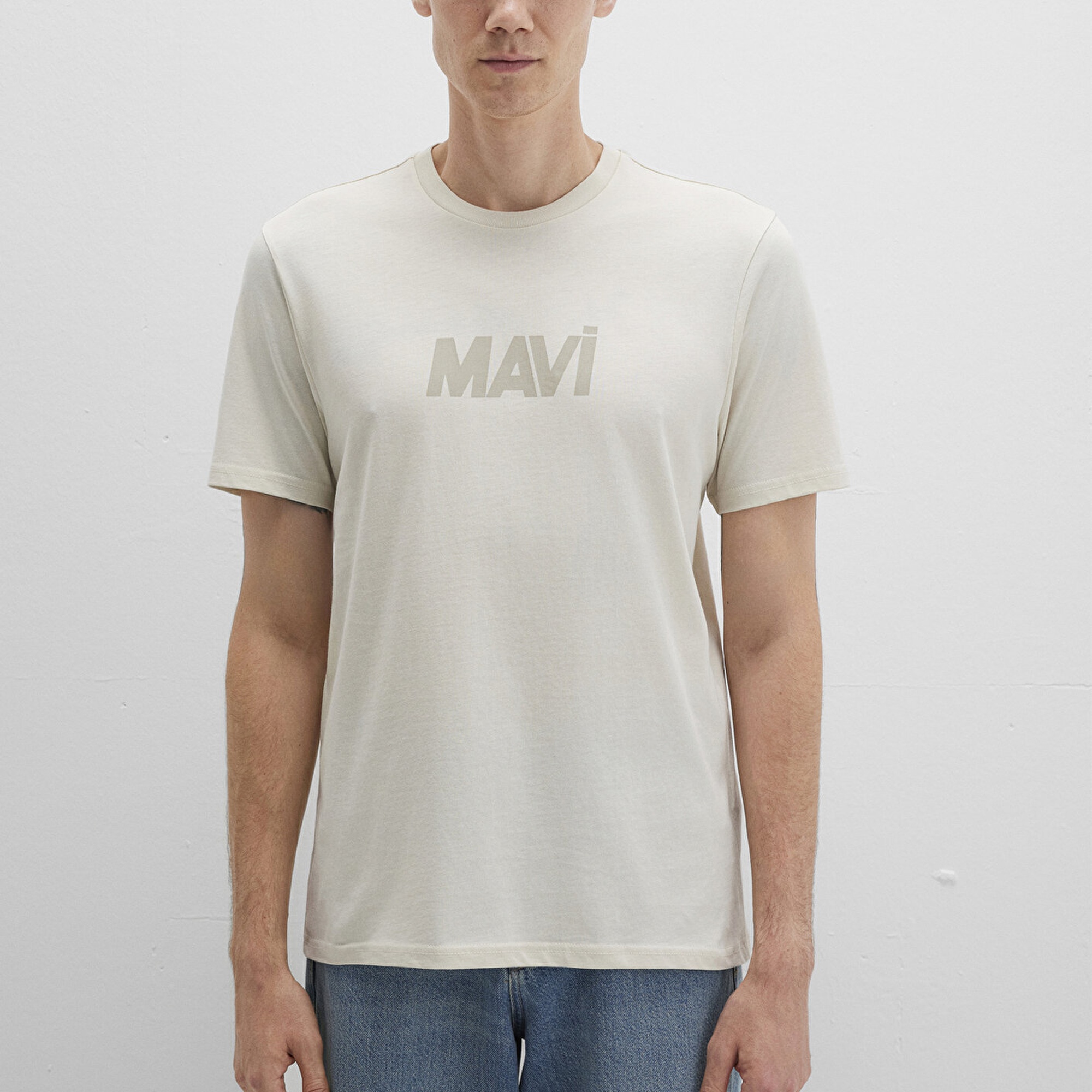 Mavi Mavi Logo Baskılı Bej Tişört Regular Fit / Normal Kesim 0612896-70134