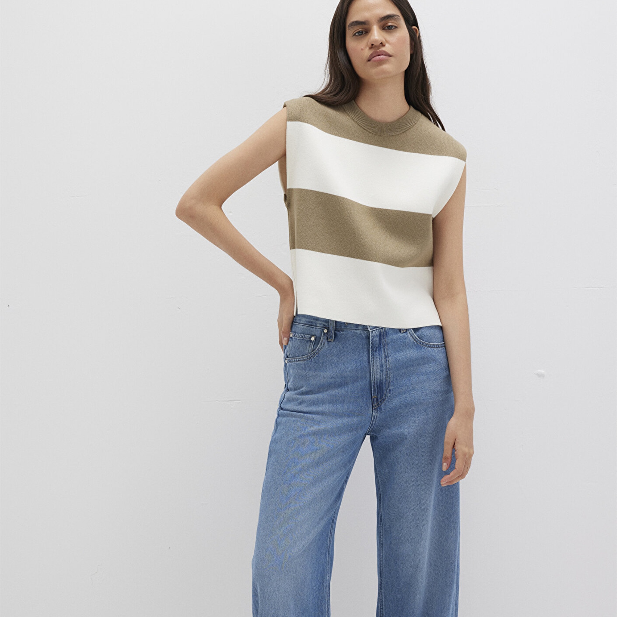 Mavi Blok Çizigli Kolsuz Kazak Regular Fit / Normal Kesim 1710695-90640