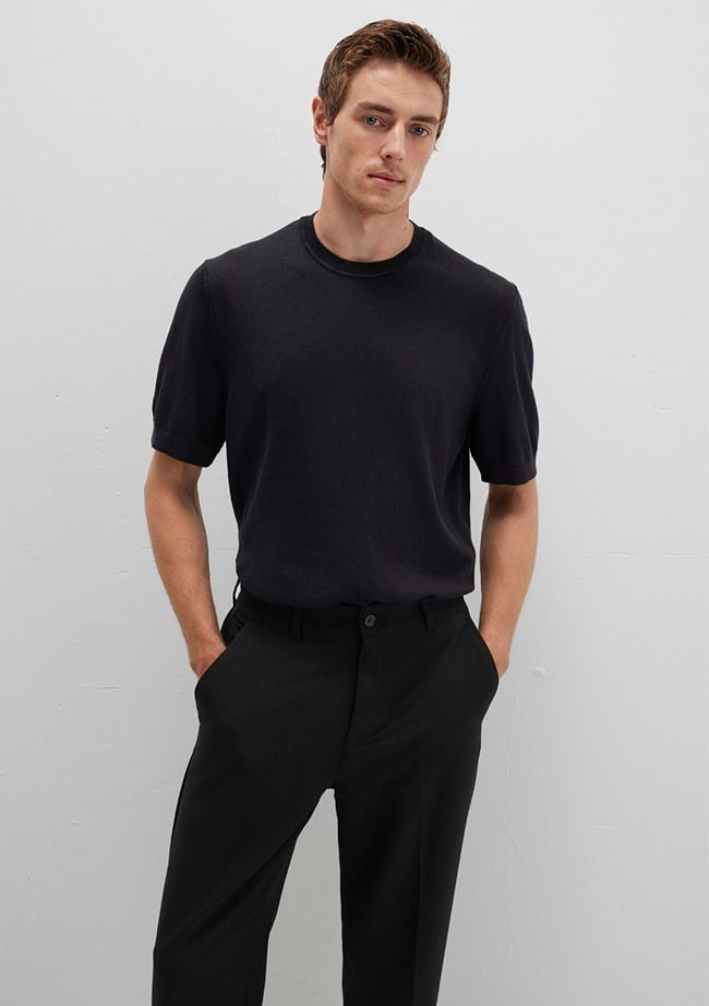  Mavi Kısa Kollu Siyah Triko Tişört Regular Fit / Normal Kesim 0710312-900