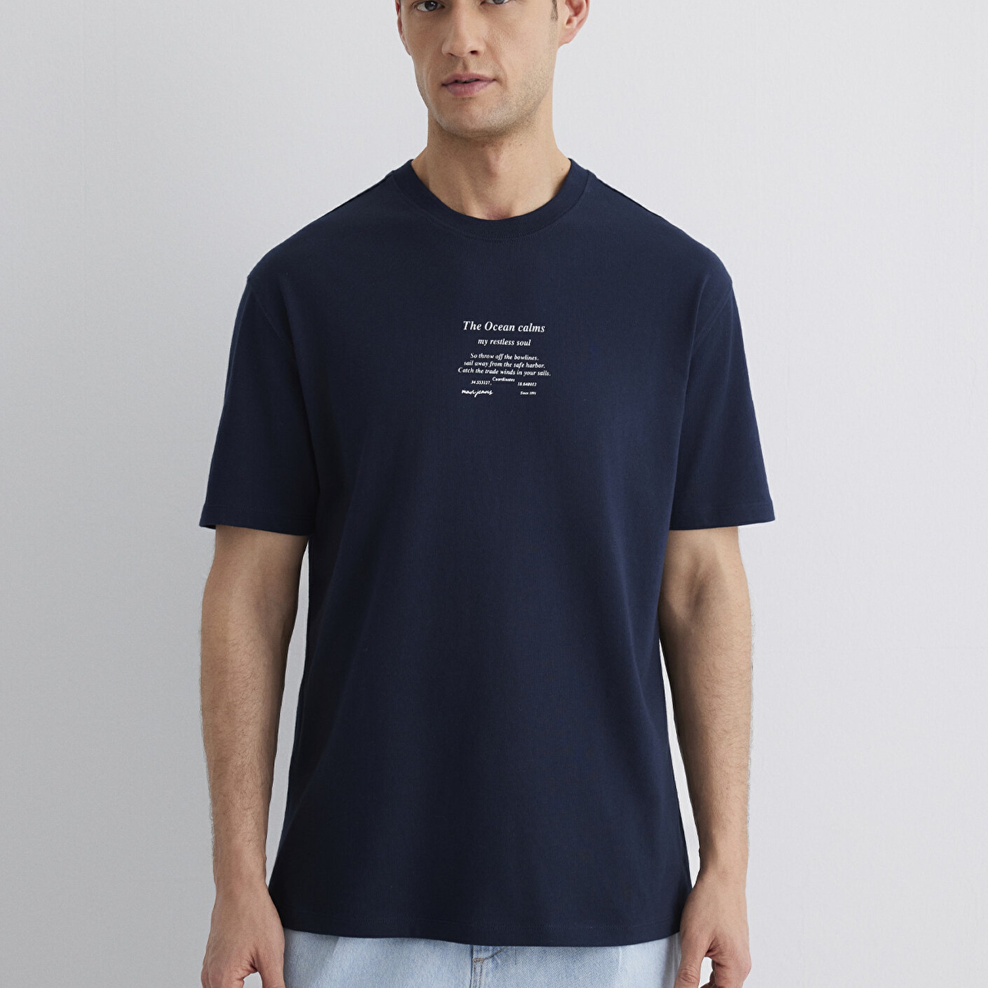 Mavi Baskılı Lacivert Tişört Loose Fit / Bol Rahat Kesim 0612796-70490