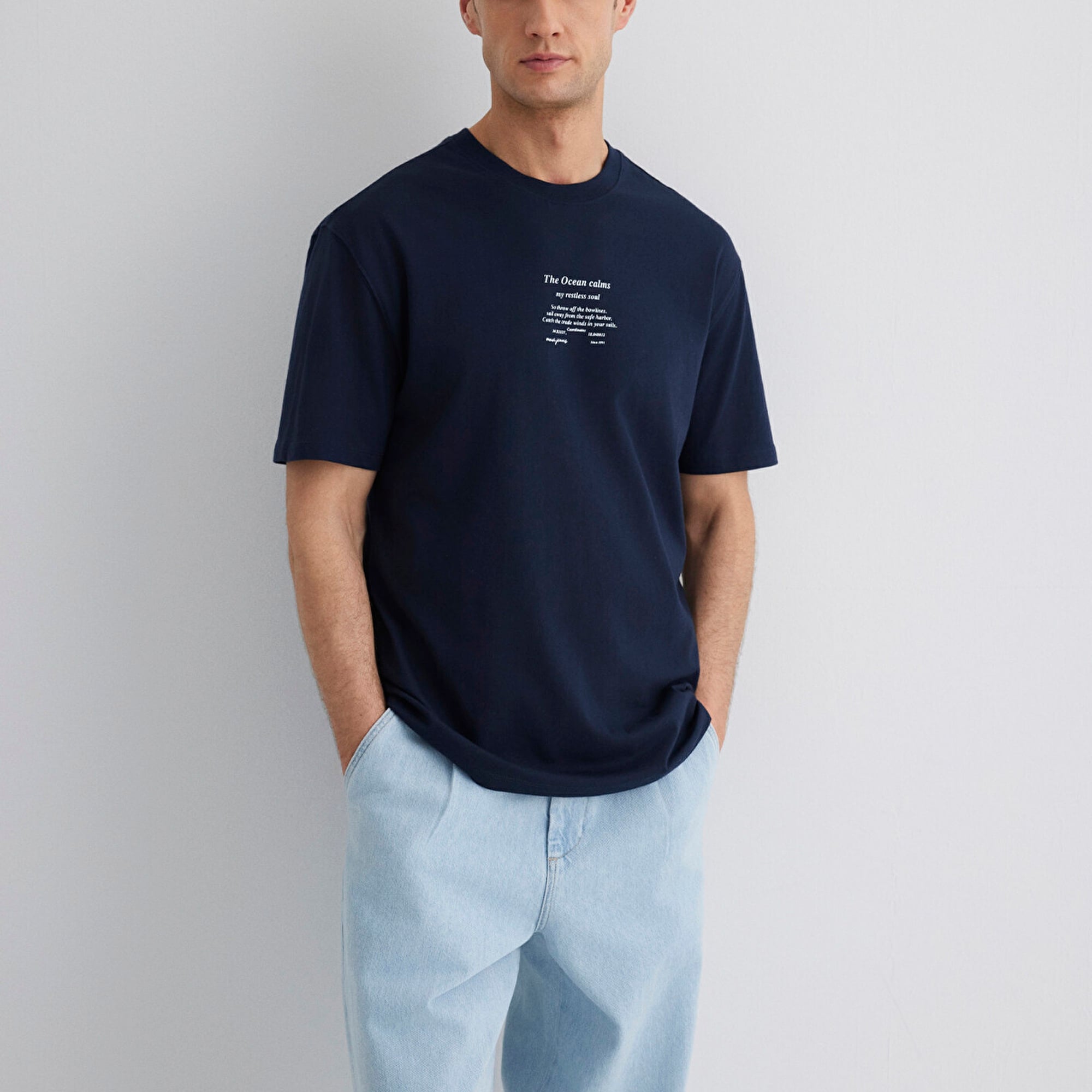 Mavi Baskılı Lacivert Tişört Loose Fit / Bol Rahat Kesim 0612796-70490