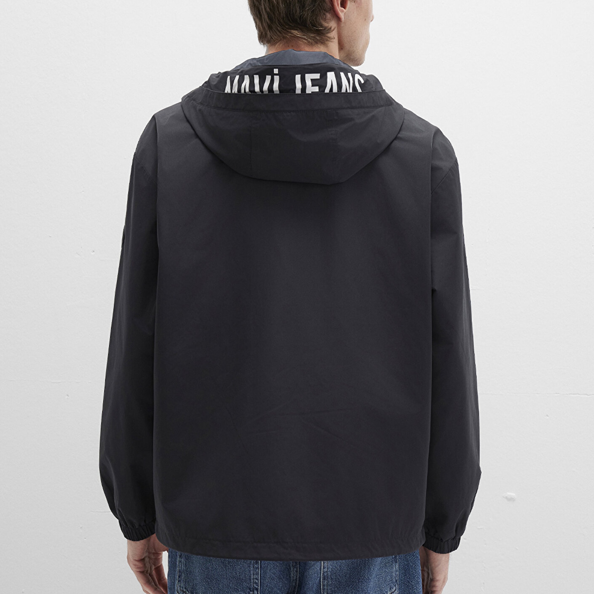 Mavi Kapüşonlu Siyah Ceket Oversize / Geniş Kesim 0110641-71379