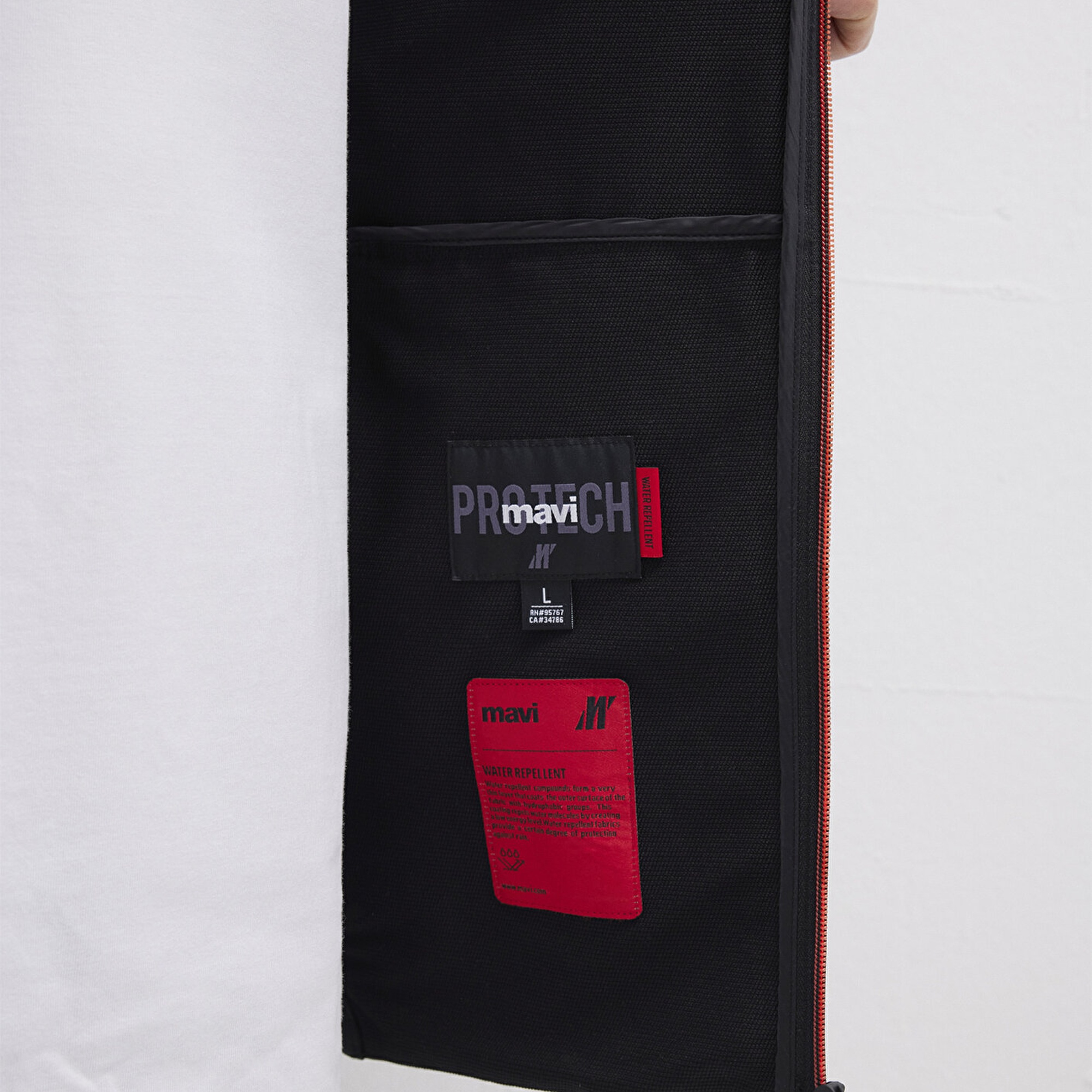 Mavi Mavi Pro Kapüşonlu Siyah Ceket Regular Fit / Normal Kesim 0110610-71379