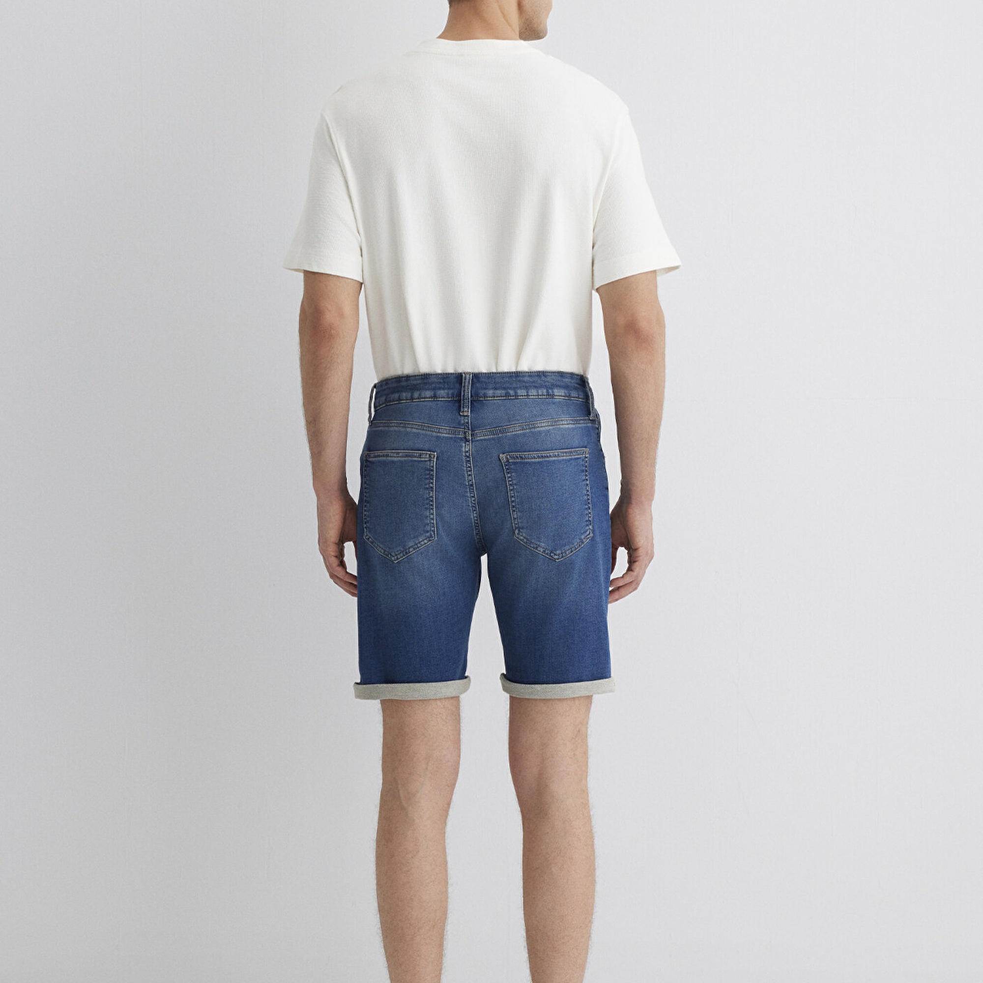 Mavi Brian Sporty Koyu Mavi Jean Şort 0418490389