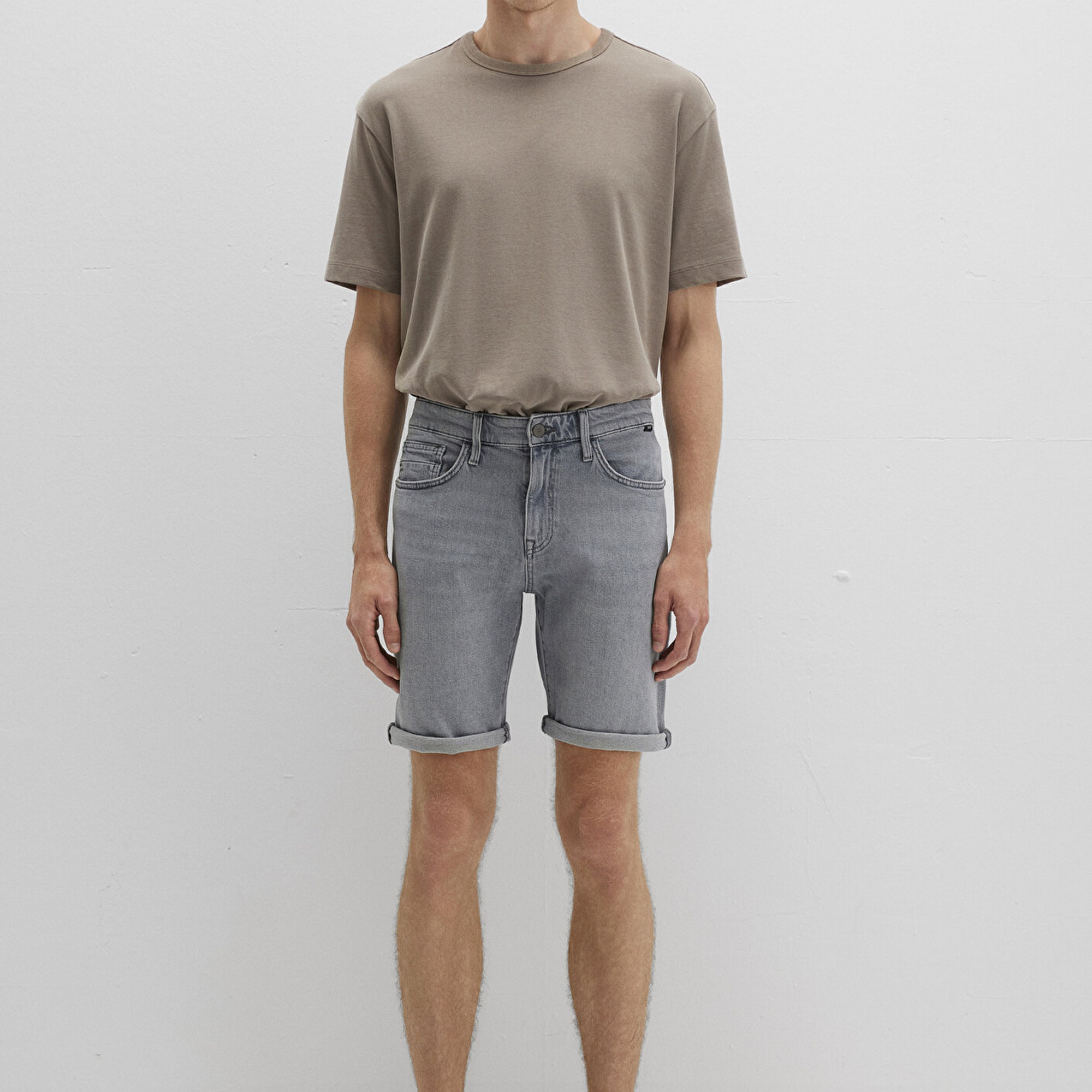 Mavi Brian 90lar Açık Gri Jean Şort 0418489820