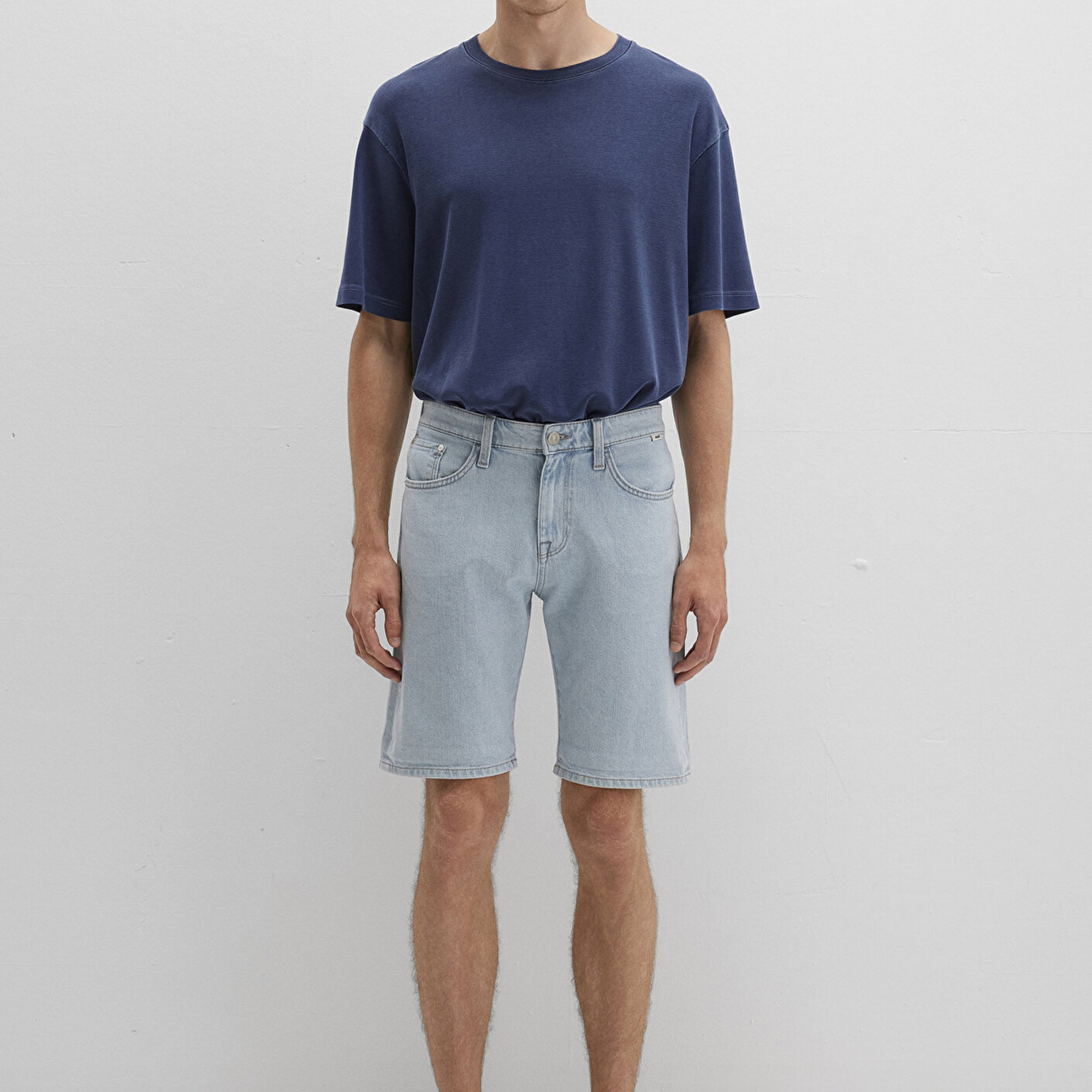 Mavi Brian 90lar Buz Mavi Jean Şort 0418489808