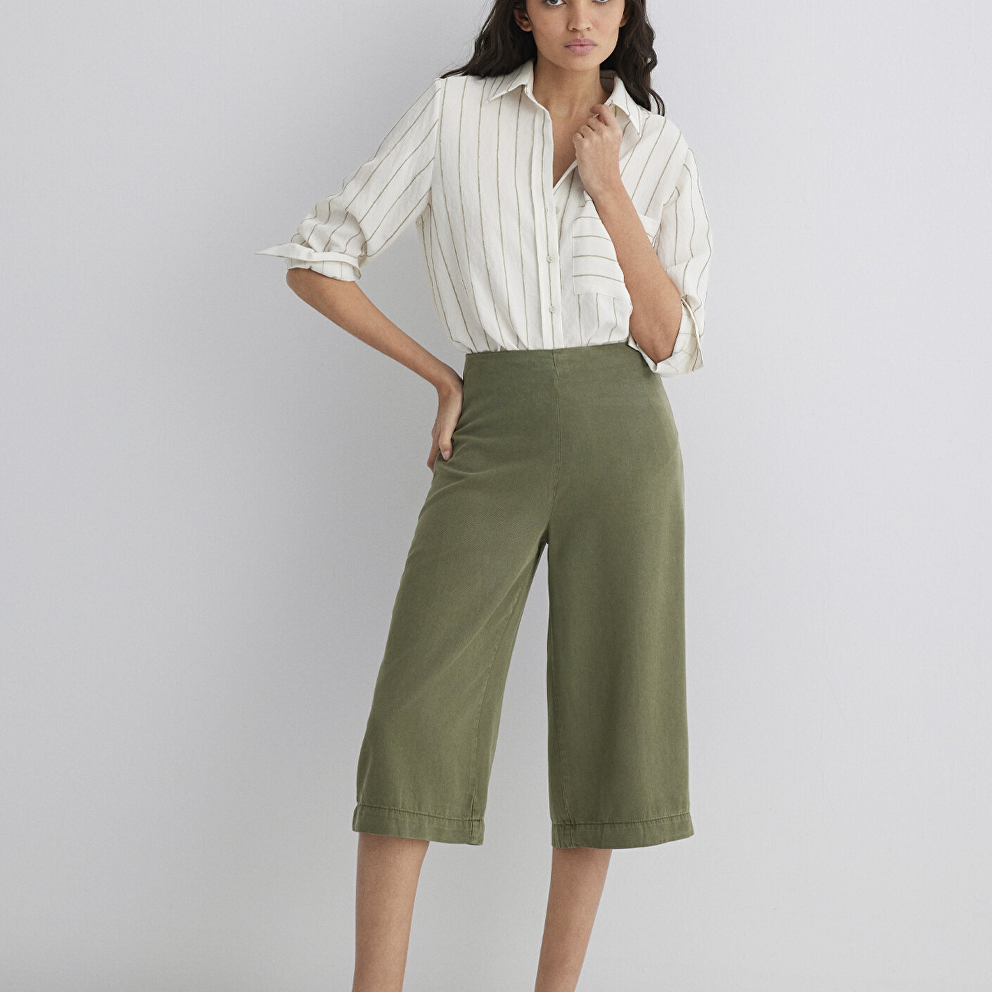 Mavi Haki Kısa Pantolon 1010794-71561