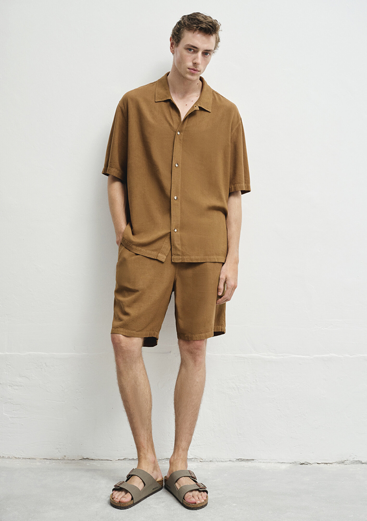  Mavi Keten Karışımlı Kahverengi Şort 0410299-82337