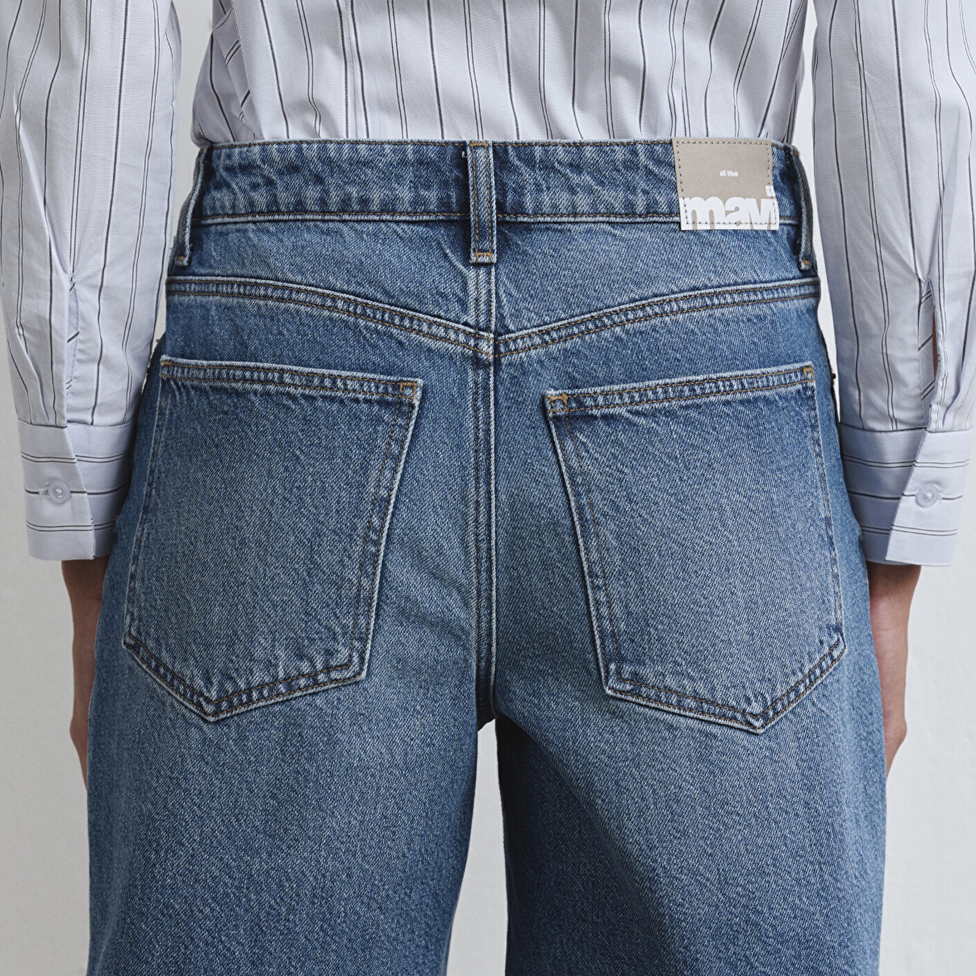 Mavi Lidia Real Blue Puslu Koyu Mavi Jean Şort 1410145-89744