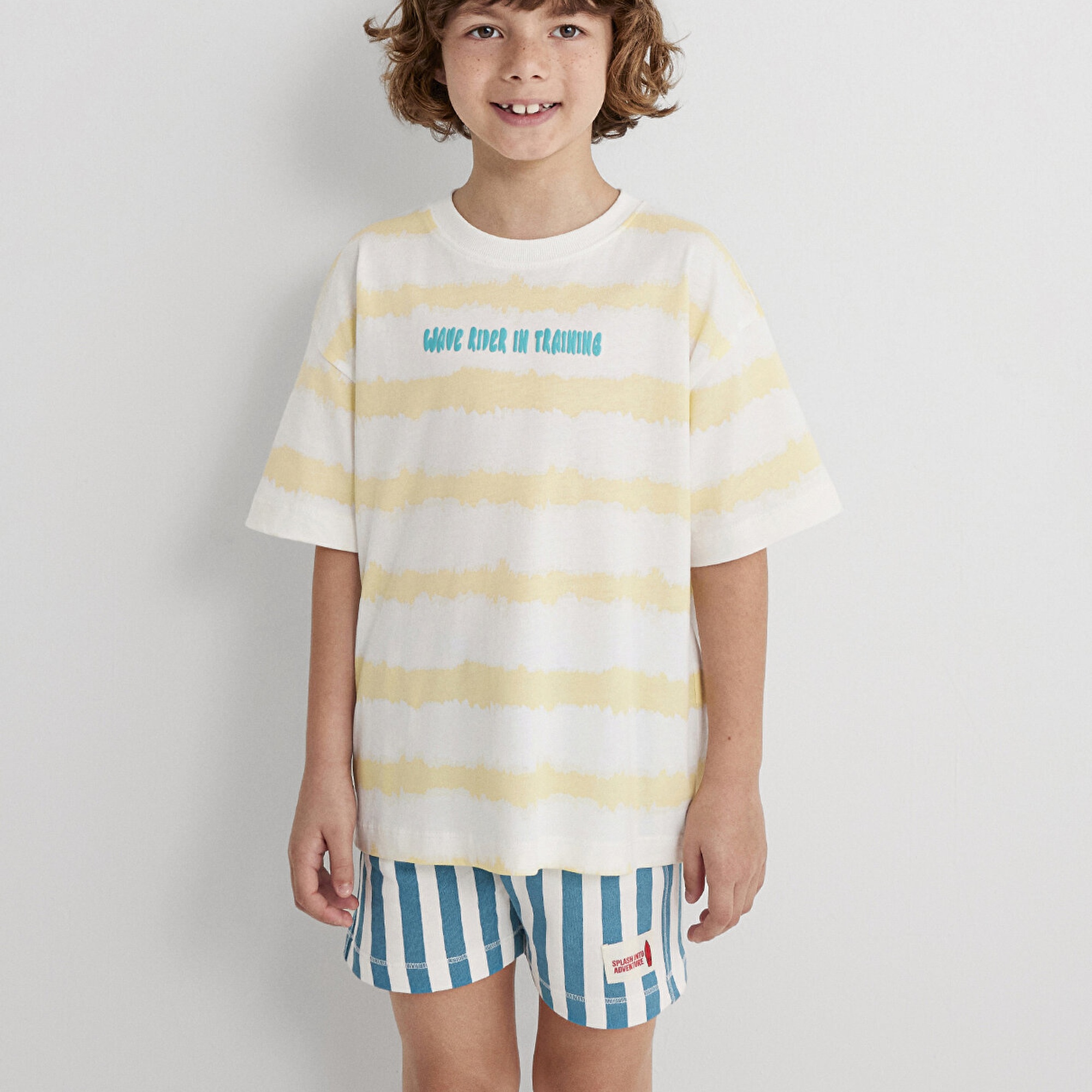 Mavi Baskılı Sarı Tişört Oversize / Geniş Kesim 6610333-89949