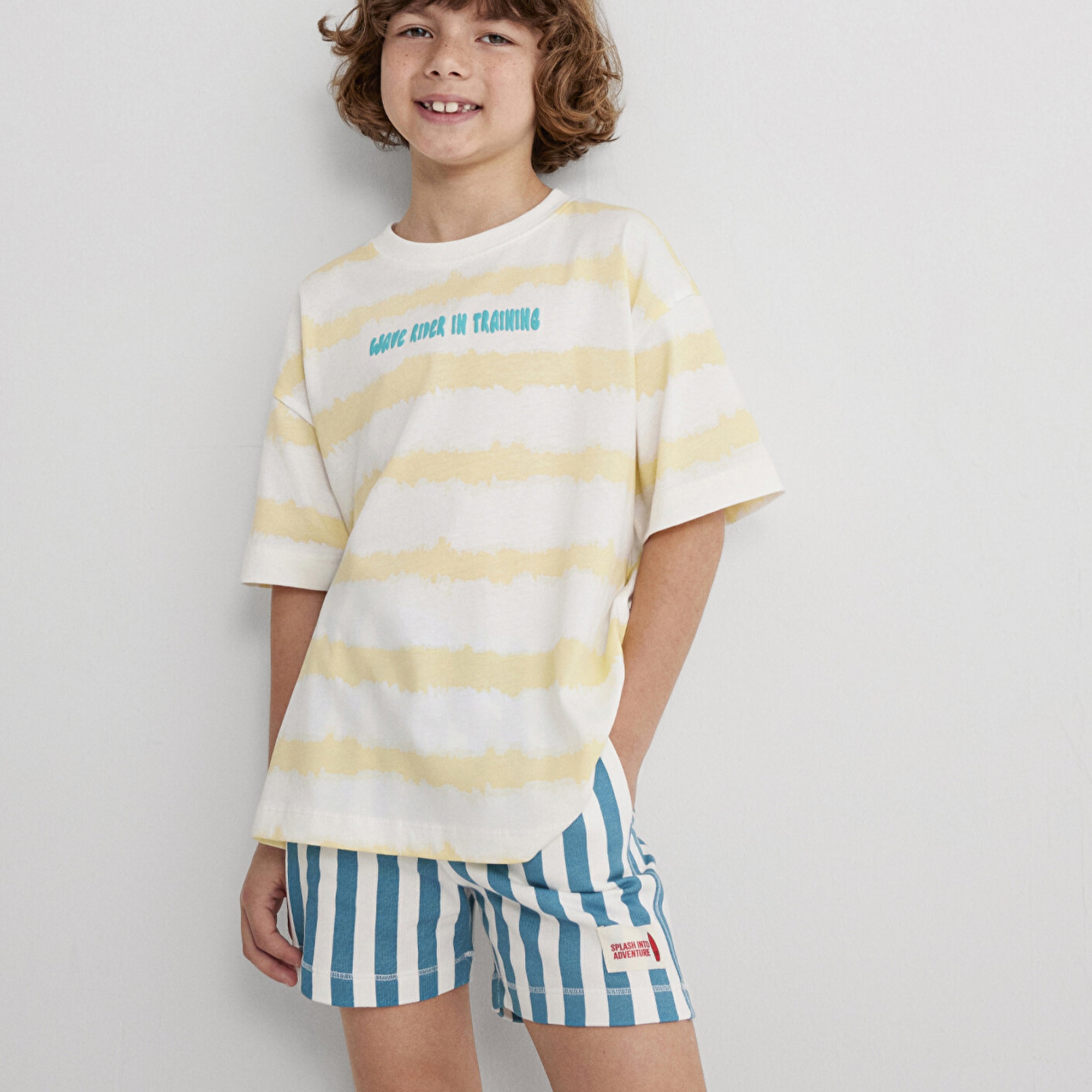 Mavi Baskılı Sarı Tişört Oversize / Geniş Kesim 6610333-89949