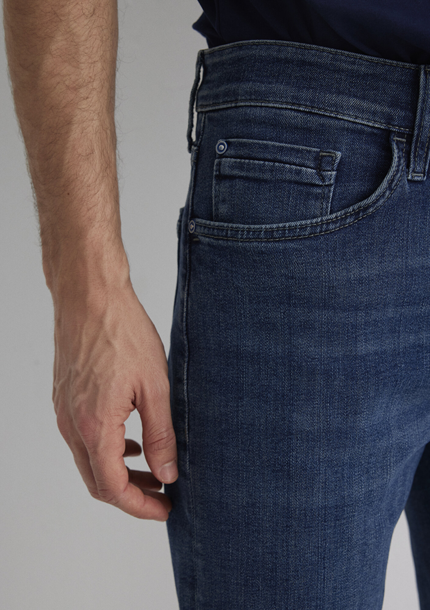 Mavi Brian Premium Blue Koyu Vintage Mavi Jean Şort 0418489817