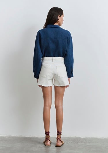  Mavi Heidi 90lar Kırık Beyaz Jean Şort 1410057-90426