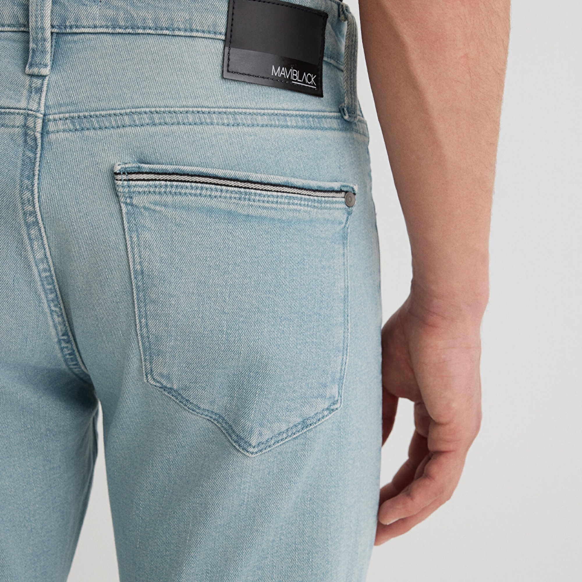 Mavi James Mavi Black Vintage Açık Mavi Jean Pantolon 0042489802