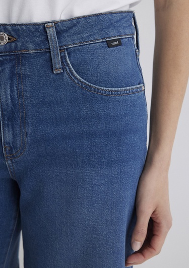  Mavi Eliana Casual Koyu Mavi  Jean Şort 1411221-89749