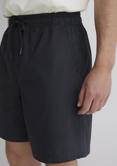  Mavi Siyah Şort 0410266-900