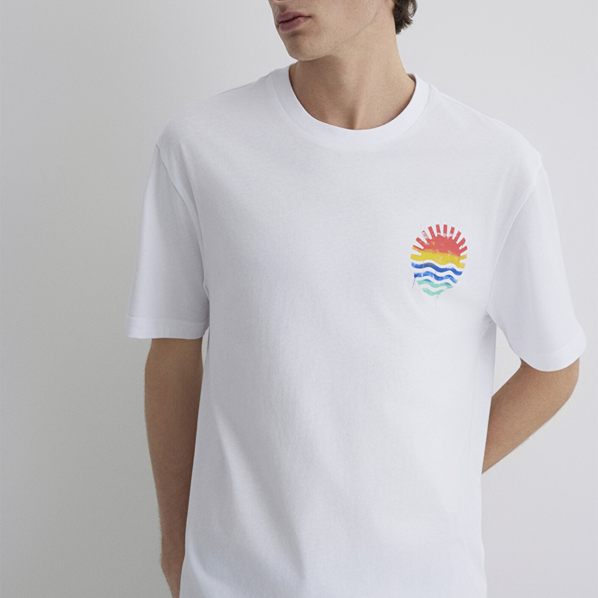 Mavi Sırt Baskılı Beyaz Tişört Loose Fit / Bol Rahat Kesim 0612610-620