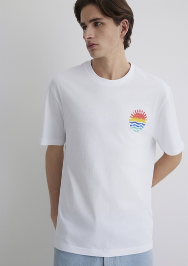  Mavi Sırt Baskılı Beyaz Tişört Loose Fit / Bol Rahat Kesim 0612610-620