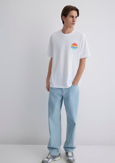  Mavi Sırt Baskılı Beyaz Tişört Loose Fit / Bol Rahat Kesim 0612610-620