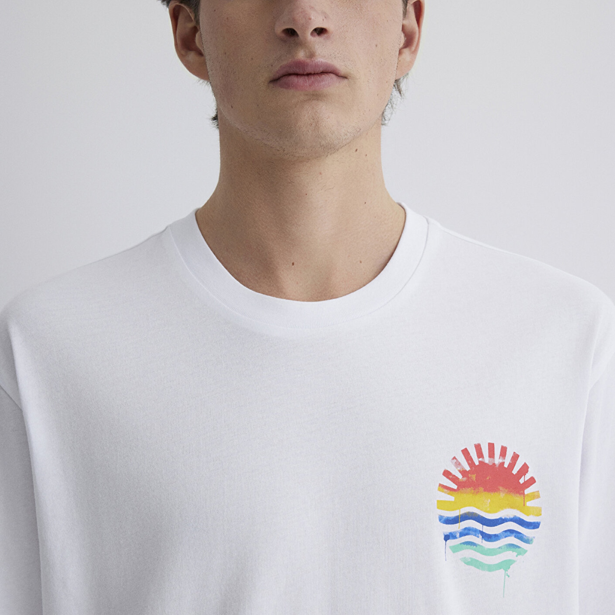 Mavi Sırt Baskılı Beyaz Tişört Loose Fit / Bol Rahat Kesim 0612610-620