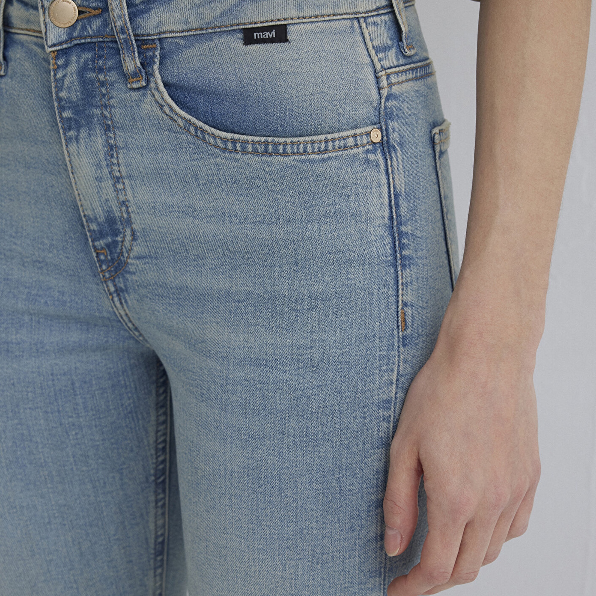 Mavi Maria Mavi Premium Puslu Açık Mavi Jean Pantolon 101225-89221