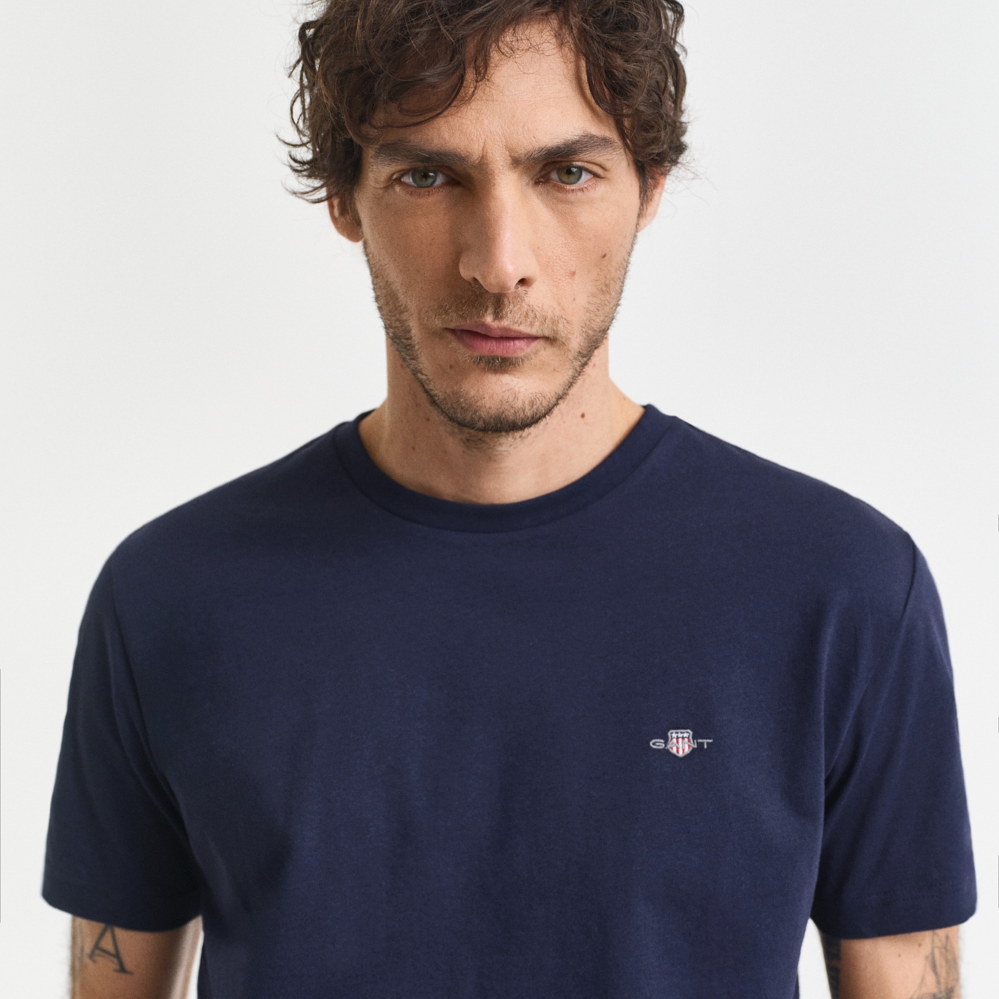 GANT Erkek Lacivert Regular Fit Bisiklet Yaka T-Shirt
