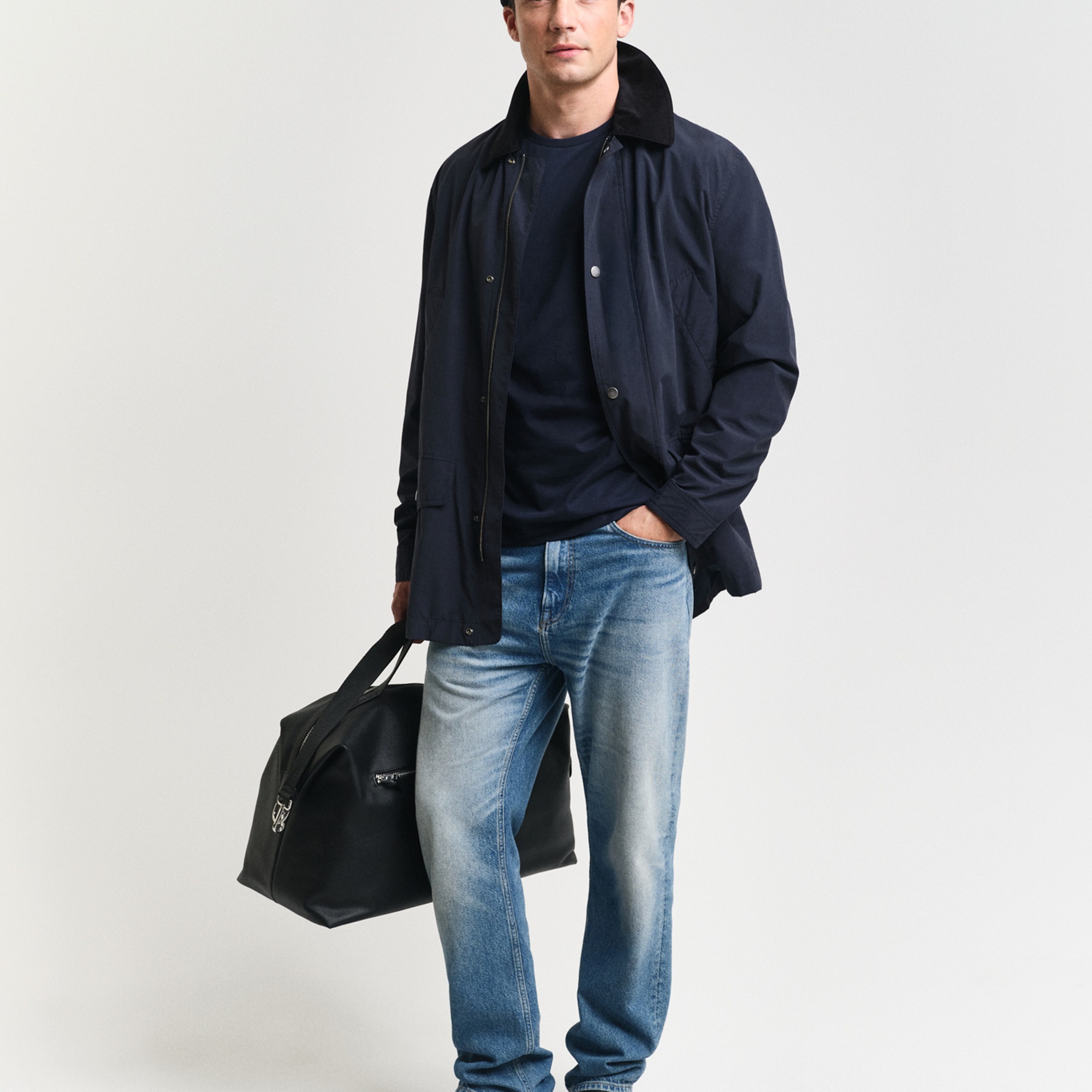 GANT Erkek Lacivert Regular Fit Bisiklet Yaka Uzun Kollu T-Shirt